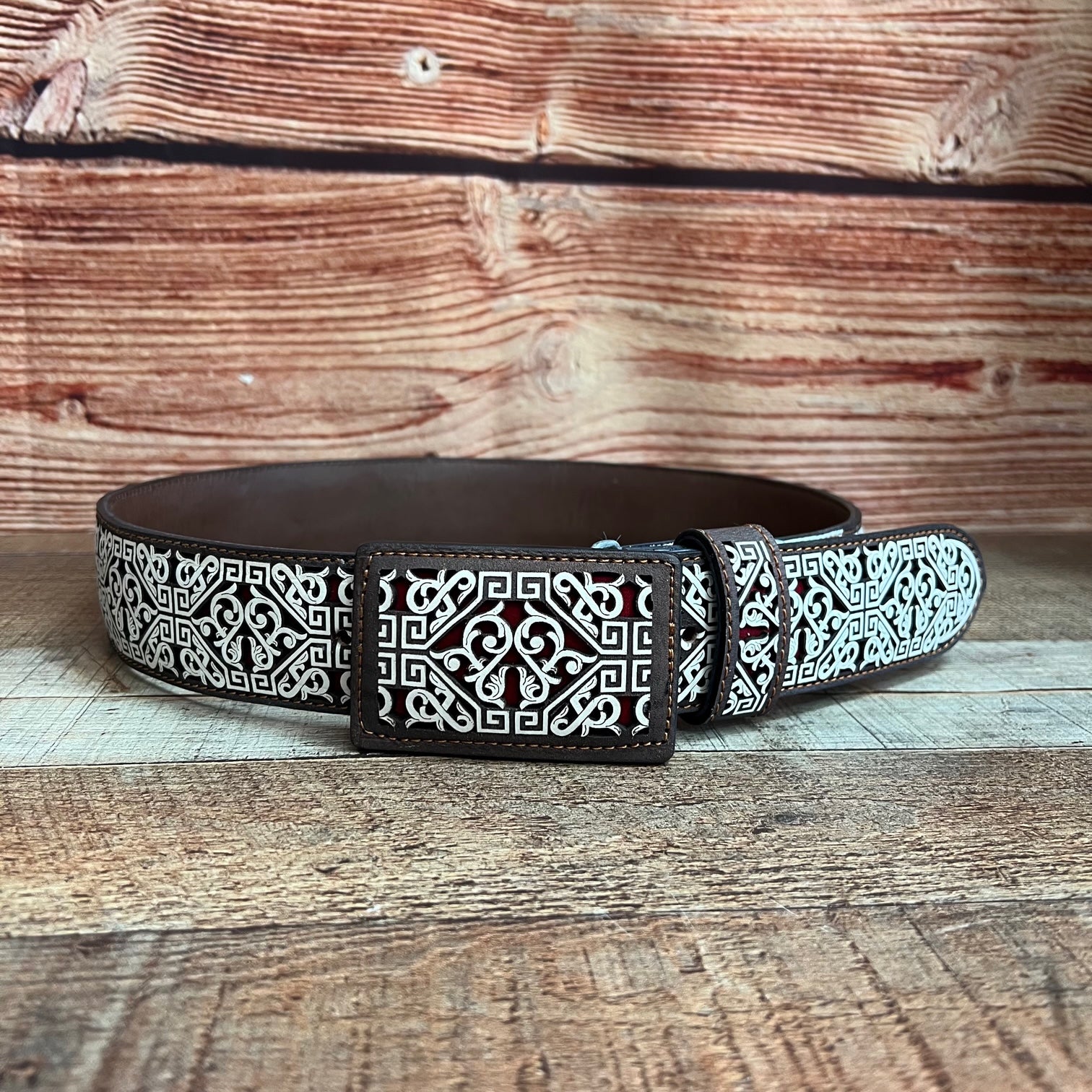 Authentic Mexican Charro Belt, Cinto top Laser Cincelado Floriado